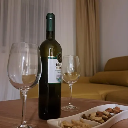 Apartamento Diva Donje Mladice